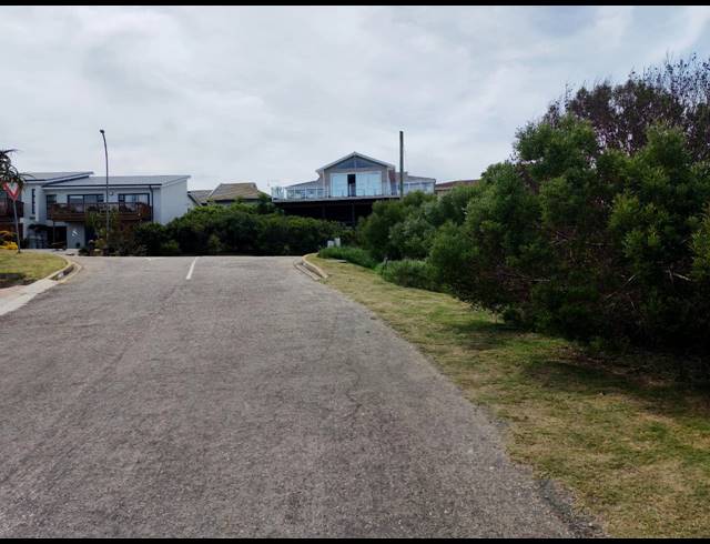 754M² VACANT LAND FOR SALE IN DANA BAY
